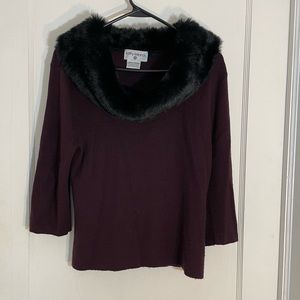 Faux fur collared sweater